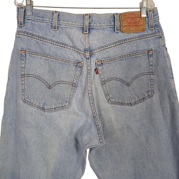 Levis 560 Mens W 36 L 30 Loose Fit Jeans W36‎ L30 Light Wash Distressed Denim - Picture 4 of 15